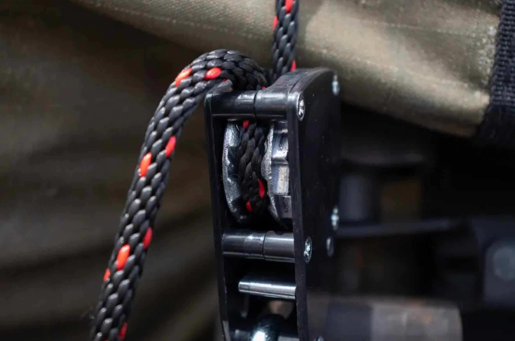 ROAK Quick Release Ratchet Rope